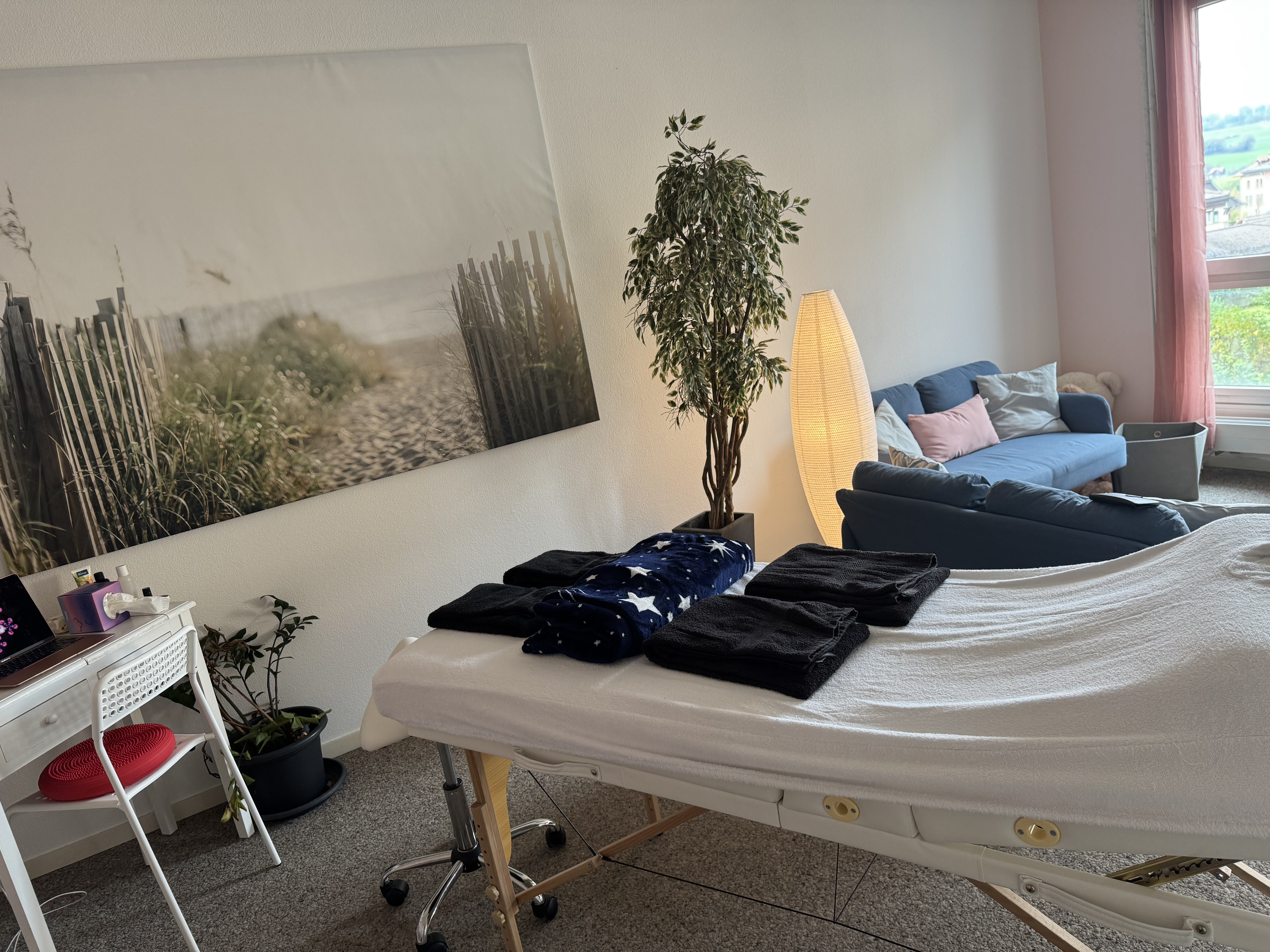 Cabinet de thérapies naturelles - table de soin